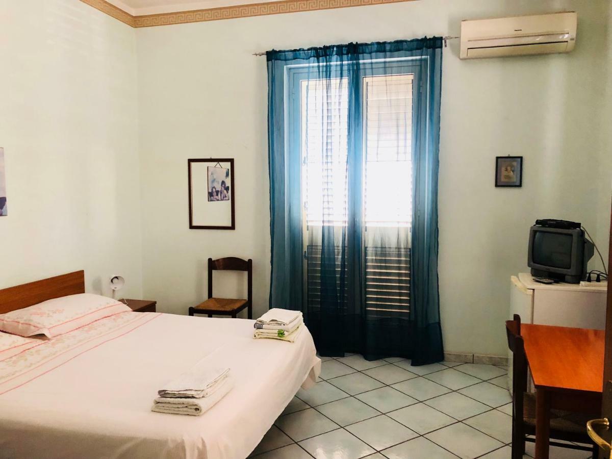 B&B Padre Pio Mascali Εξωτερικό φωτογραφία